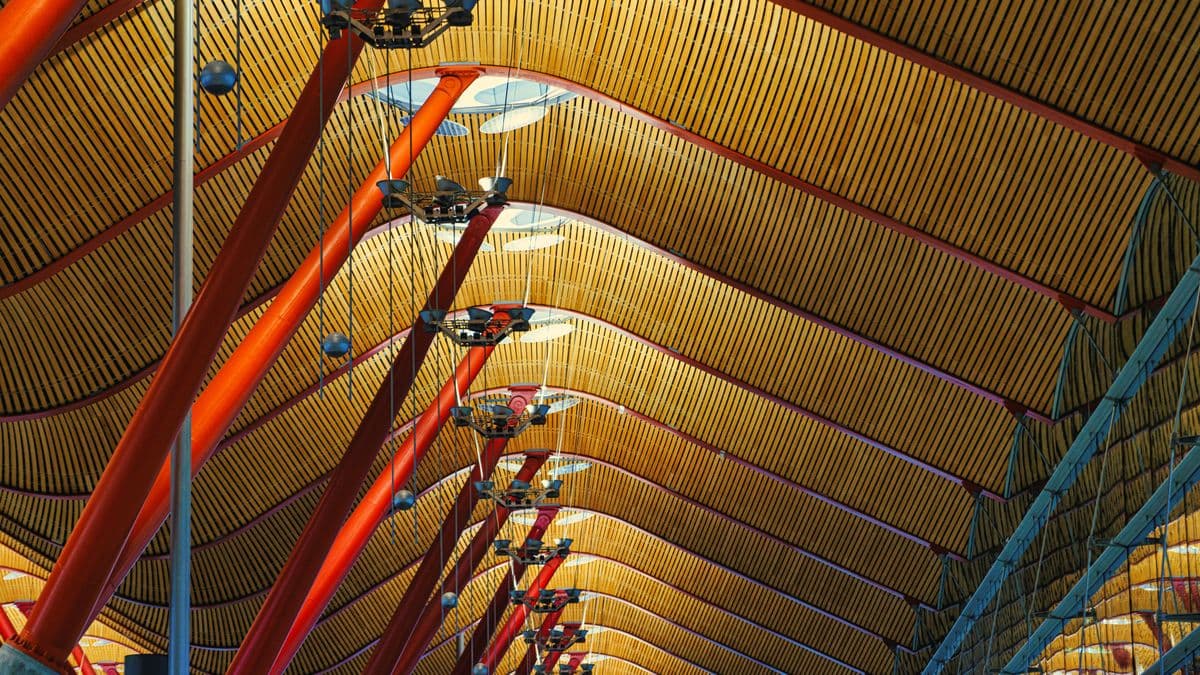 Halifax Airport Terminal Guide (YHZ): Facilities & Services